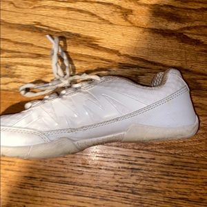cheer shoes